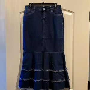 Denim skirt